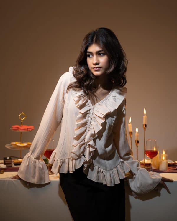 Women's Long Sleeve Ruffle Top in Off-White