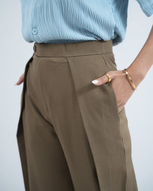Women's High-Waisted Curve Pleated Formal Pants in Muted Brown - Image 3