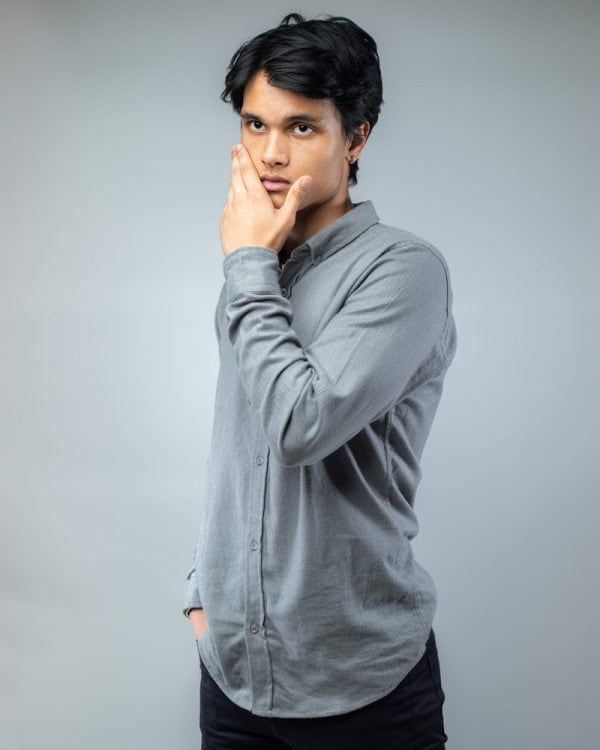 Men’s Long Sleeve Button-Down Herringbone Patterned Shirt in Light Grey - Image 5