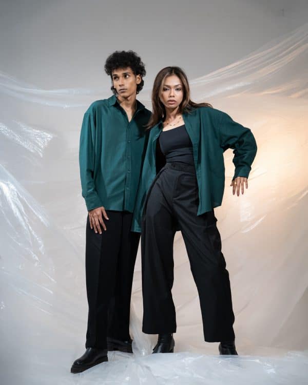 Men's Long Sleeve Oversized Shirt in Bottle Green - Image 5