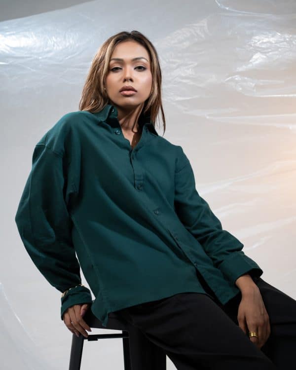 Women's Long Sleeve Oversized Shirt in Bottle Green