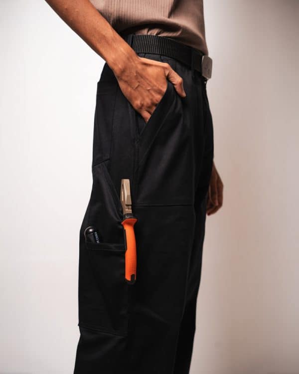 Men’s Straight Fit Carpenter Pants in Black - Image 10