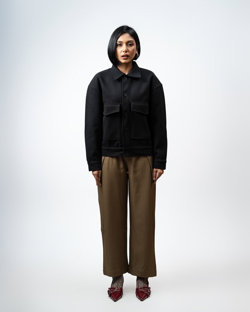 Boxy Jacket in Black - Image 5