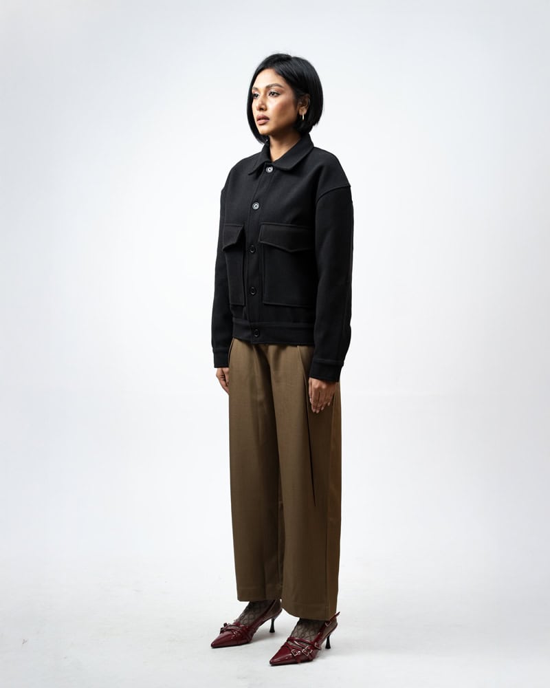 Boxy Jacket in Black - Image 7