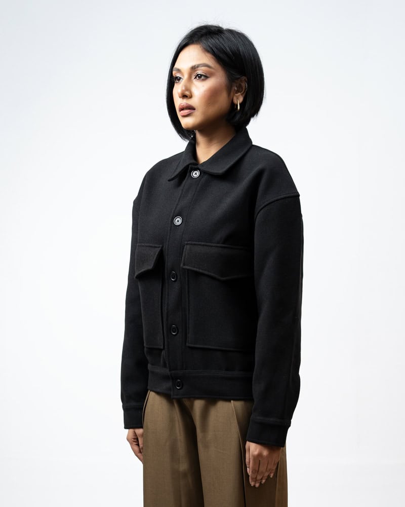 Boxy Jacket in Black - Image 11
