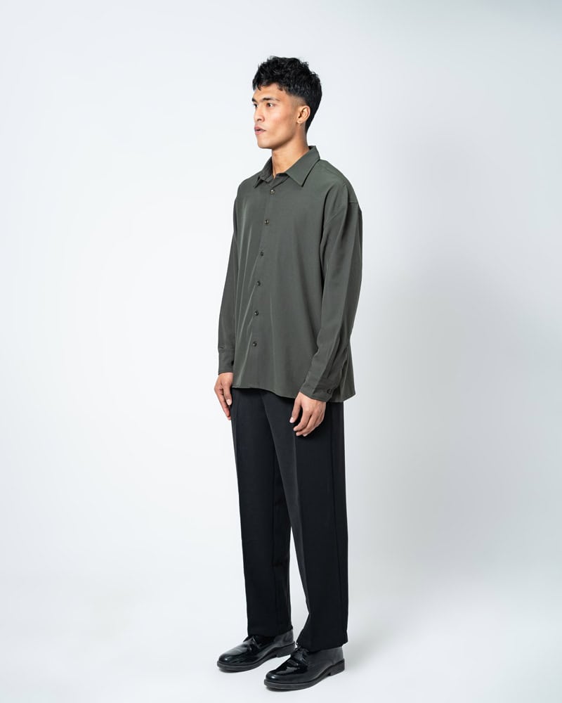 Oversized Flow Shirt in Green - Image 5