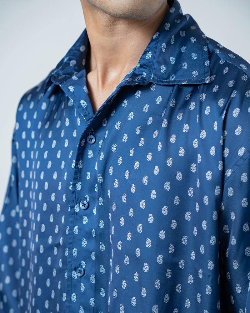 Unisex Printed Party Shirt in Blue - Image 10