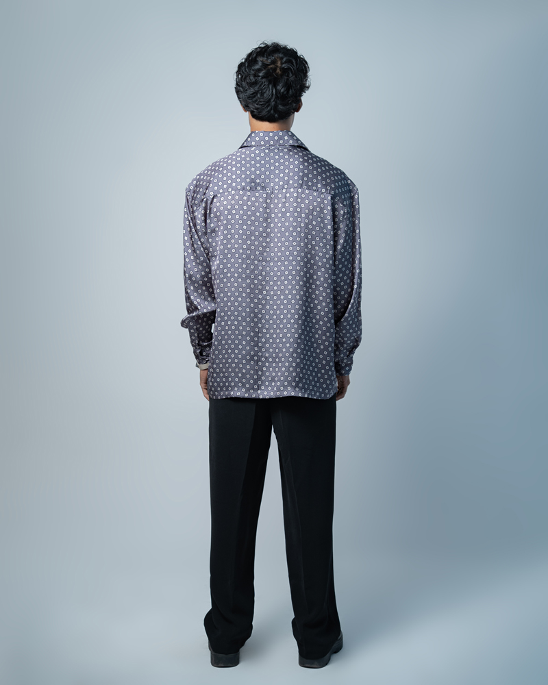 Unisex Printed Party Shirt in Ash - Image 7