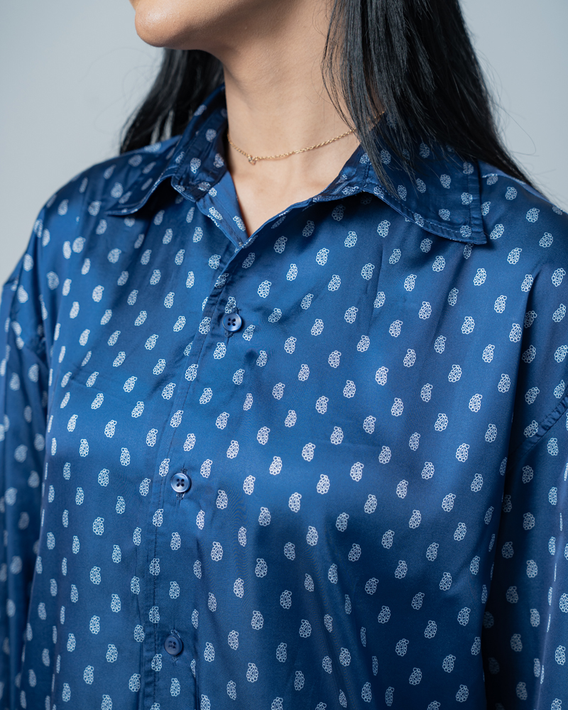 Unisex Printed Party Shirt in Blue - Image 12