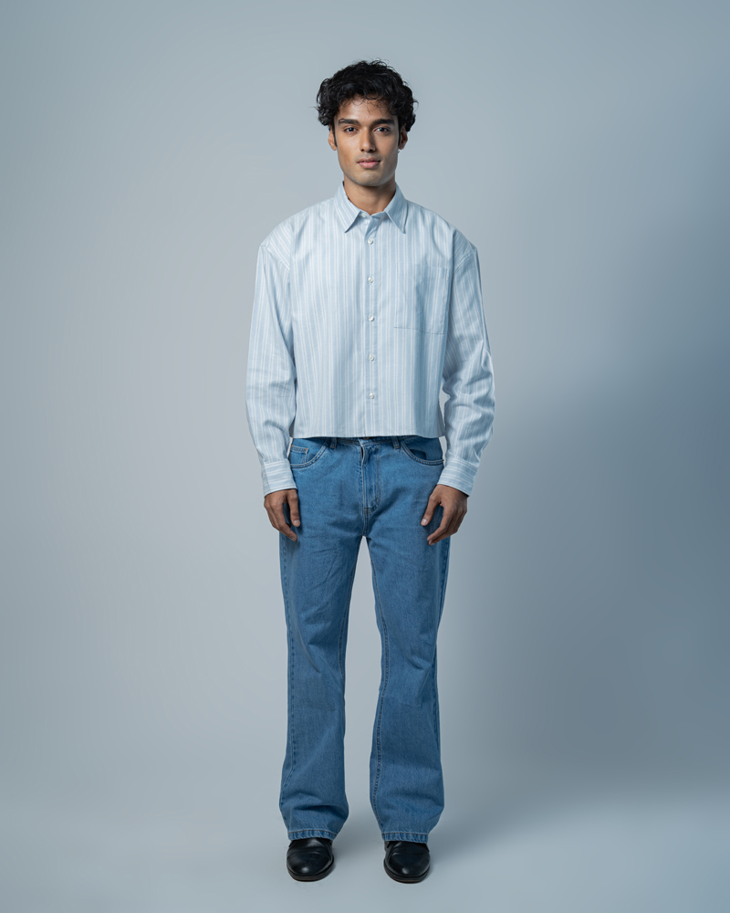 Unisex Oversized Cropped Shirt in White & Sky Blue - Image 3