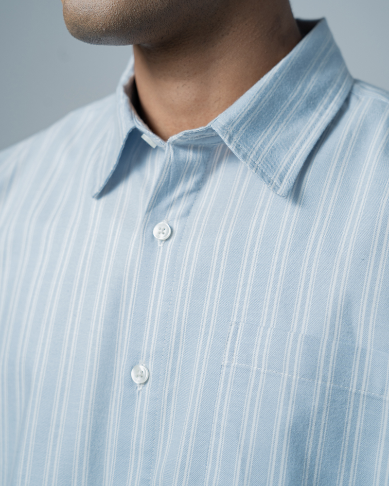 Unisex Oversized Cropped Shirt in White & Sky Blue - Image 10