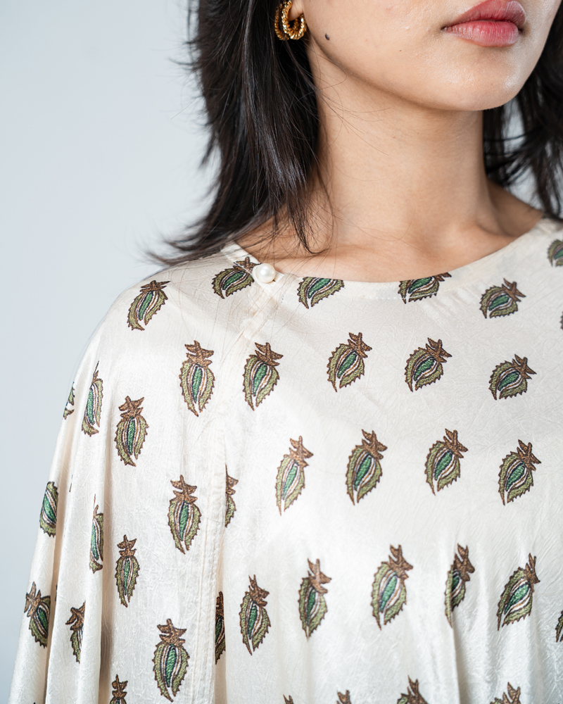 Artistic Printed Kaftan in Off White - Image 7